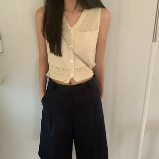 Summer knit sleeveless vest