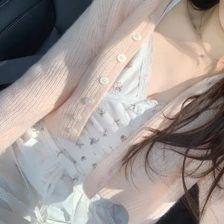 Flower lace sleeveless top (2 colors)