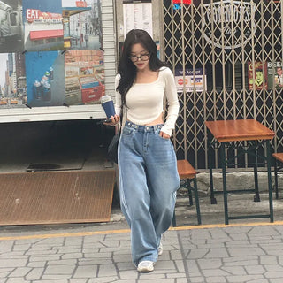 Round Cropped Square Neck T-Shirt (4 colors)