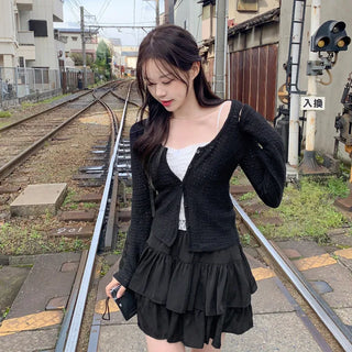 Lace sleeveless top (2 colors)