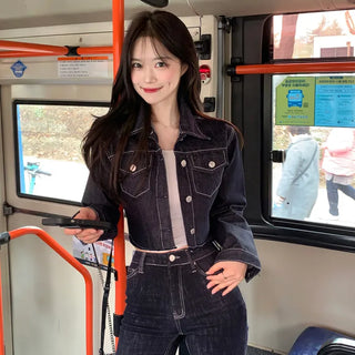 Cropped denim jacket
