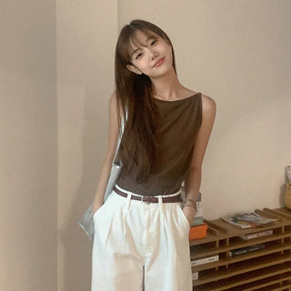 Boat neck sleeveless