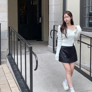 Asymmetrical off-shoulder knit (5 colors)