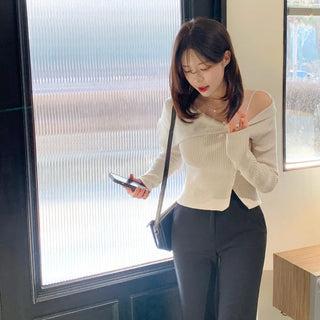Asymmetrical off-shoulder knit (5 colors)