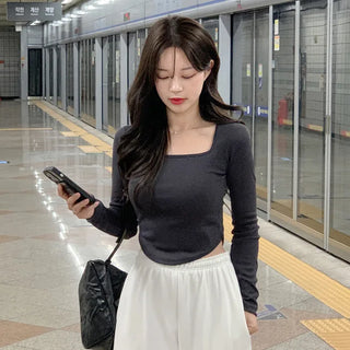 Round Cropped Square Neck T-Shirt (4 colors)
