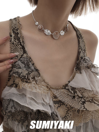 Oil painting retro button necklace
