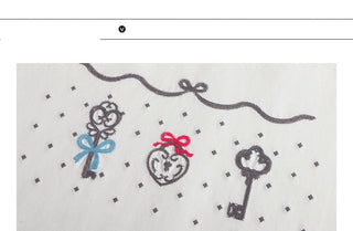 [TAKEANAP] embroidery key tee