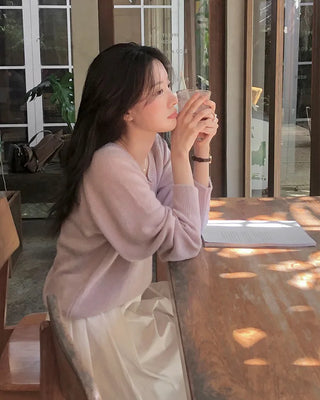 U-neck pastel knit