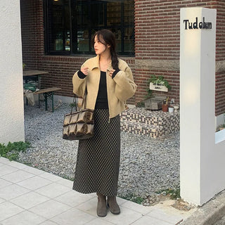 Fleece-lined check skirt