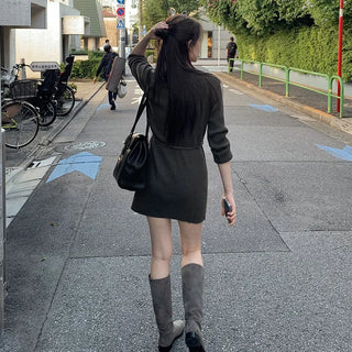 Rib-knit belt dress