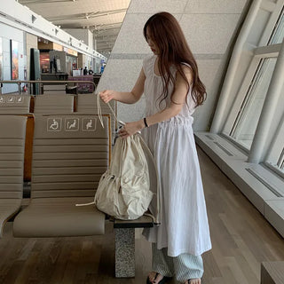 Sleeveless long dress