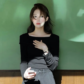 Slim Square Neck Sweatshirt