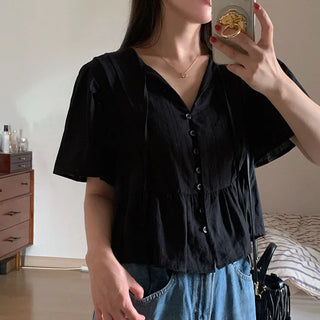 Loose short-sleeved blouse