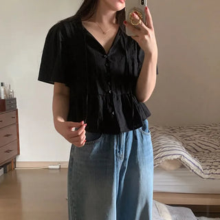 Loose short-sleeved blouse