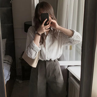 Brushed-back striped shirt - 2 colors