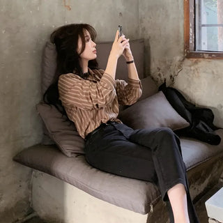 Brushed-back striped shirt - 2 colors