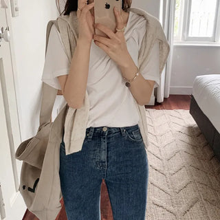 U-neck T-shirt - 7 colors