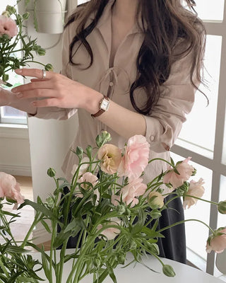 Strap button blouse