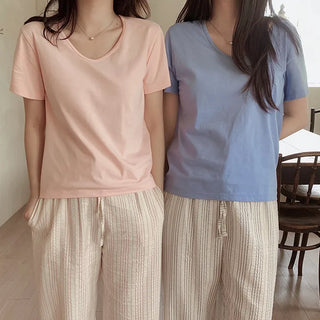 U-neck T-shirt - 7 colors