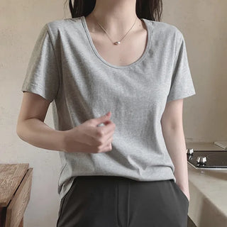 U-neck T-shirt - 7 colors