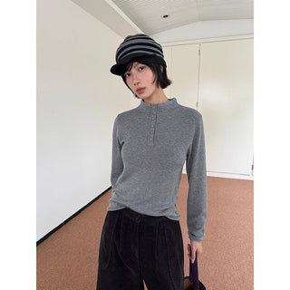 half turtleneck sweater