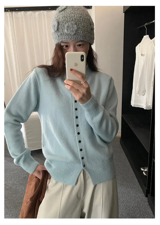 stand collar sweater