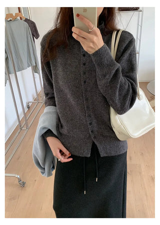 stand collar sweater
