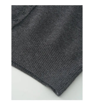 stand collar sweater