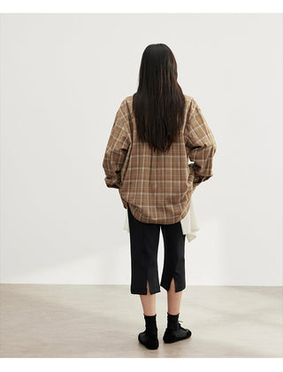 contrast plaid shirt