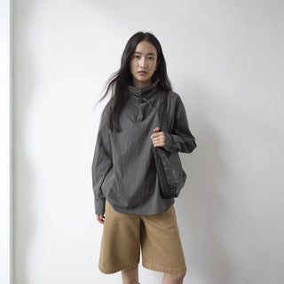 reverse collar shirt