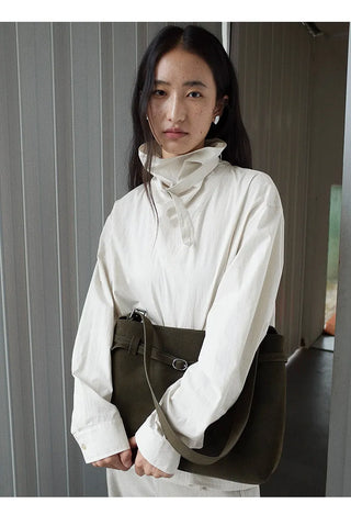 reverse collar shirt