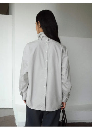 reverse collar shirt