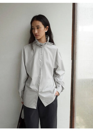 reverse collar shirt