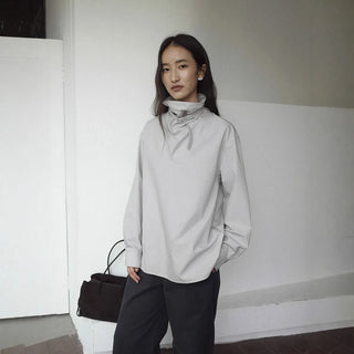 reverse collar shirt