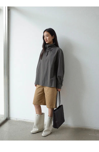 reverse collar shirt