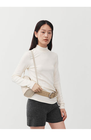 turtleneck bottoming shirt