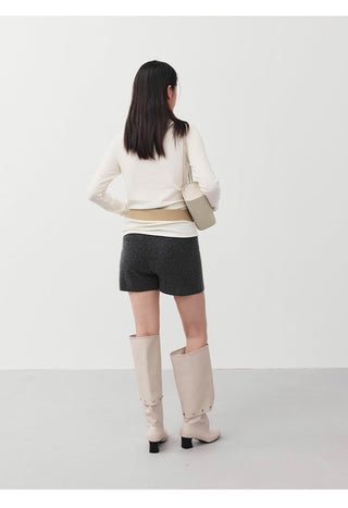 turtleneck bottoming shirt