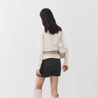 turtleneck bottoming shirt