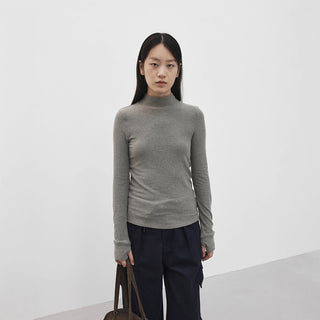 turtleneck bottoming shirt