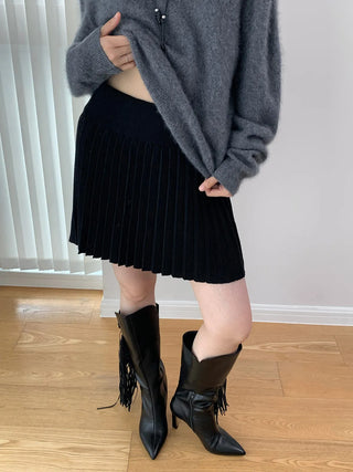 knit pleated skirt
