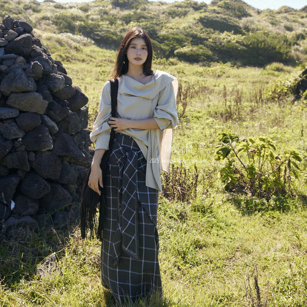 frayed plaid skirt