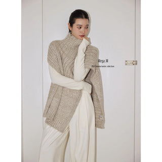 turtleneck sleeveless top