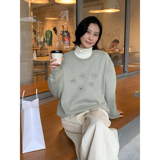 flower print sweater