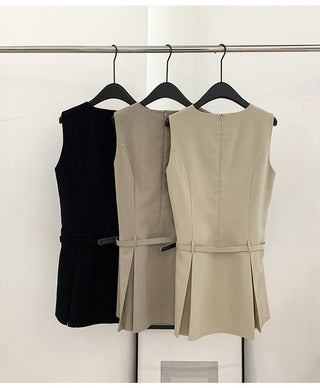 sleeveless midi dress