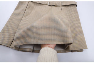 sleeveless midi dress