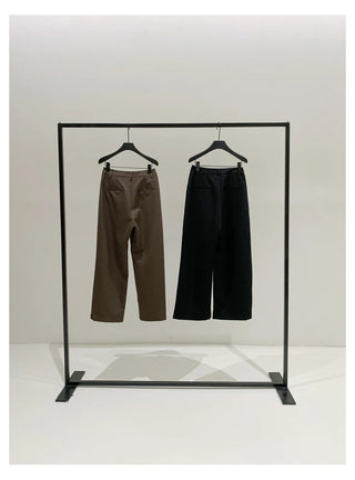 pleated casual pants