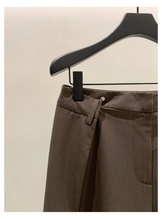 pleated casual pants