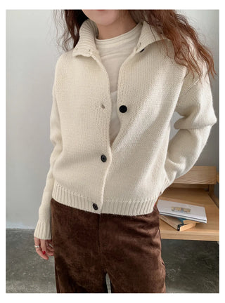 half turtleneck cardigan
