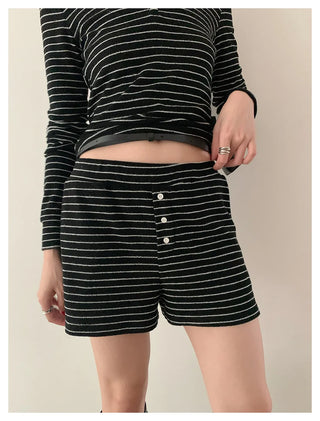 knit striped shorts