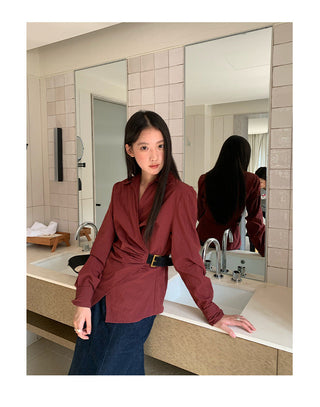 oblique placket Top